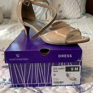 Comfortable 1” heels